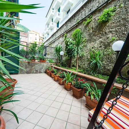 Divina Costa Salerno Apartment Ngoại thất bức ảnh